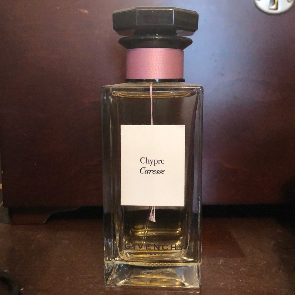 L’Atellier de Givenchy Chypre Caresse